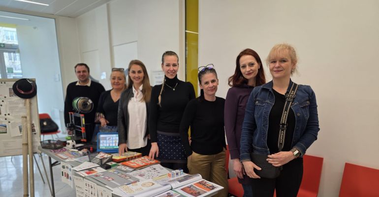 Sympozium Sociální pedagog jako pomáhající profesionál v pedagogické a sociální oblasti.